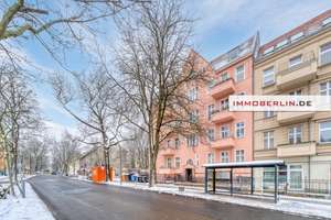 IMMOBERLIN.DE - Schöne Stuck-Altbauwohnung mit Balkon nahe Tempelhofer Hafen – Die vollständige Adresse der Immobilie erhältst du vom Anbieter., 12109 Mariendorf, Berlin – Vorschaubild 8