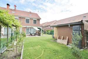 Reihenendhaus mit allen Extras: Tiefgaragenstellplatz, Alarmanlage, Smart-Home … – Die vollständige Adresse der Immobilie erhältst du vom Anbieter., 22117 Billstedt, Hamburg – Vorschaubild 3