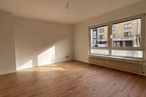 3-Raumwohnung in zentraler Lage von Oberhausen – Falkensteinstraße 148, 46047 Borbeck, Oberhausen – Vorschaubild 2