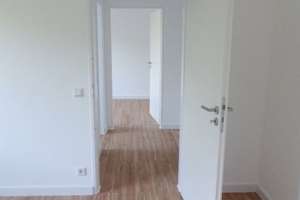 Idyllisches Wohnen: 5-Zimmer-Wohnung in Düsseldorf-Ludenberg mit Balkon und Einbauküche – Die vollständige Adresse der Immobilie erhältst du vom Anbieter., 40629 Ludenberg, Düsseldorf – Vorschaubild 10