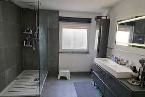Einfamilienhaus mit Einliegerwohnung, Garten & Garage in Nufringen – ideal für Familien – Die vollständige Adresse der Immobilie erhältst du vom Anbieter., 71154 Nufringen – Vorschaubild 9