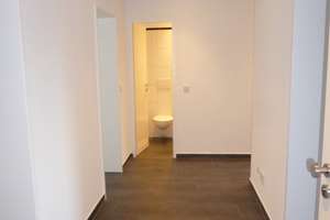 Frisch renovierte 3-Zimmer Wohnung mit Balkon, nahe FH und Köln Arcaden – Feldbergstr. 16, 51105 Humboldt/Gremberg, Köln – Vorschaubild 5