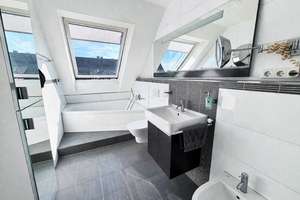 *EXCLUSIVES Domizil mit Traumterrasse  luxuriöser Ausstattung in Stuttgart-Vaihingen – Die vollständige Adresse der Immobilie erhältst du vom Anbieter., 70563 Heerstraße, Stuttgart – Vorschaubild 16