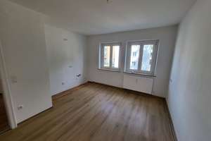 Gemütliche 3-Zimmer-Wohnung mit Wohnküche in Oberhausen zu vermieten  – Öttinger Straße 21, 86154 Oberhausen-Nord, Augsburg – Vorschaubild 2