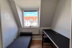 Schwabing erleben: Helle 3-Zimmer-Wohnung mit Balkon Teilmöbliert – 80805 Neufreimann, München – Vorschaubild 14