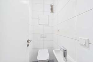 Bezugsfreie 5-Zimmer-Penthouse-Wohnung mit drei Balkonen in Frankfurt-Griesheim – 65933 Griesheim, Frankfurt am Main – Vorschaubild 12