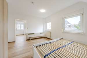 Ruhig gelegenes Dachgeschossdomizil mit 2,5 Zimmern – Die vollständige Adresse der Immobilie erhältst du vom Anbieter., 70435 Zuffenhausen-Frauensteg, Stuttgart – Vorschaubild 3