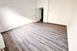 Frisch renovierte 2Zi-Whg. mit neuer Küche – Landgrabenstraße -, 90443 Steinbühl, Nürnberg – Vorschaubild 3