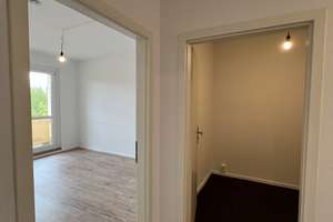 Familien aufgepasst!! 5-Zimmer-Wohnung mit 2 Bädern und 2 Balkonen – Wolgograder Allee 72, 9123 Hutholz, Chemnitz – Vorschaubild 18