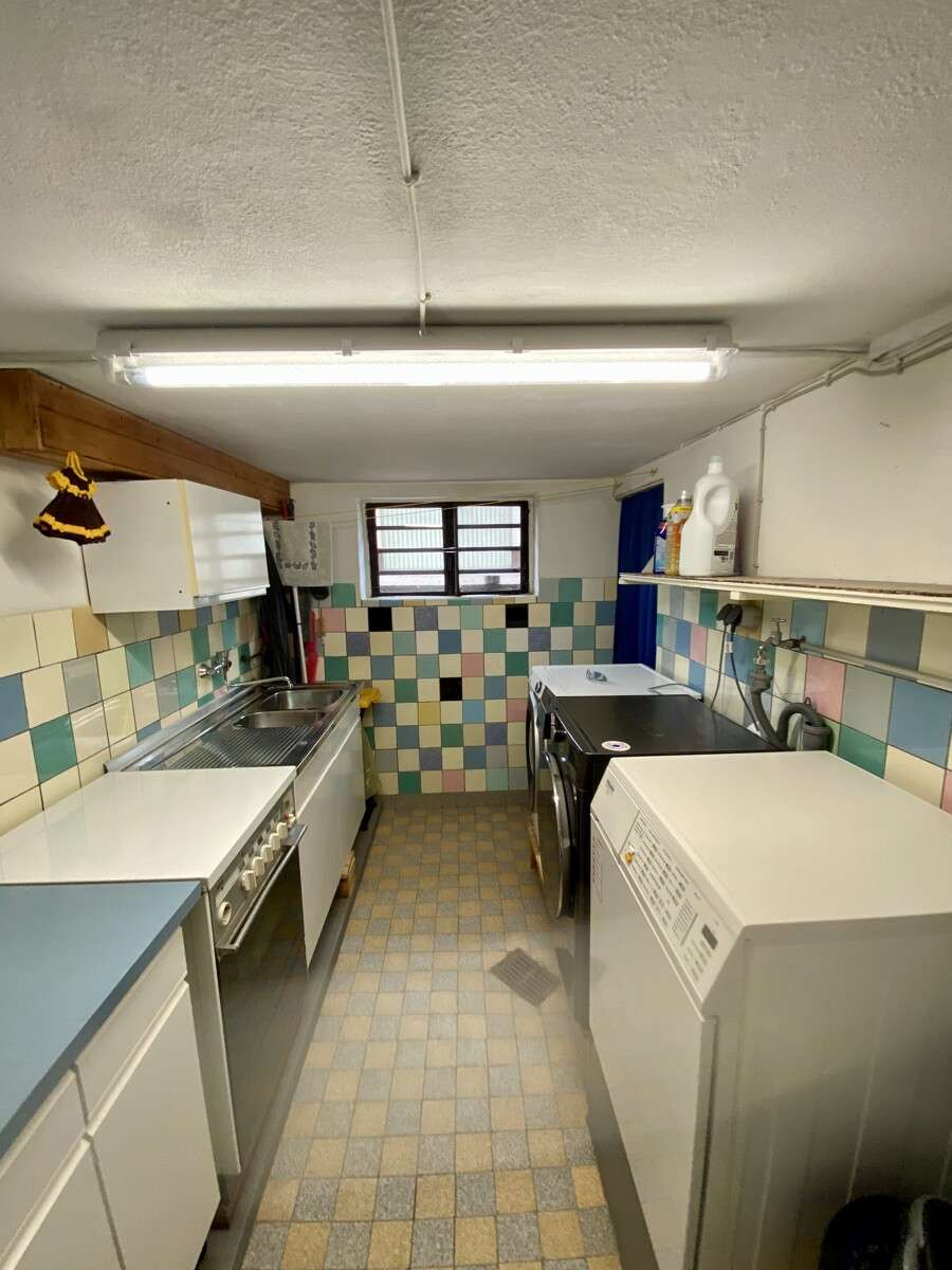 Immobilie in Reinhardshagen - Attraktives Zweifamilienhaus in Reinhardshagen - Frei nach Absprache - Bild 16