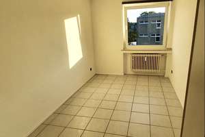 Gepflegte, helle 3-Zimmer Wohnung mit Balkon im 2. OG in Düsseldorf-Unterrath – Die vollständige Adresse der Immobilie erhältst du vom Anbieter., 40468 Unterrath, Düsseldorf – Vorschaubild 8