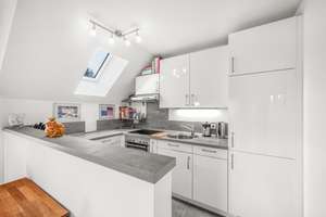 Neuwertige 3-Zimmer-Wohnung mit PV-Anlage, Wärmepumpe und sonnigem Balkon – Die vollständige Adresse der Immobilie erhältst du vom Anbieter., 81671 Ramersdorf, München – Vorschaubild 4