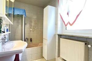 Neues Dach & Neue Heizung – Wunderschönes Reihenmittelhaus am Laufer Kunigundenberg mit Garage – Die vollständige Adresse der Immobilie erhältst du vom Anbieter., 91207 Lauf an der Pegnitz – Vorschaubild 10