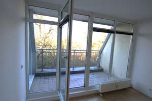 Helles Dachgeschoß mit SW Balkon und Grünblick – Streitstraße 42, 13587 Hakenfelde, Berlin – Vorschaubild 9