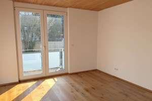 Exklusive 4-Zimmer Wohnung mit EBK + TG-Stpl. im Freiburg Osten – Die vollständige Adresse der Immobilie erhältst du vom Anbieter., 79117 Kappel, Freiburg im Breisgau – Vorschaubild 12
