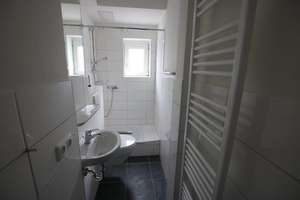 Neue Wohnung, neues Glück! Interessante 2-Zi.-Wohnung – Gaußstr. 35, 24143 Gaarden-Ost, Kiel – Vorschaubild 3