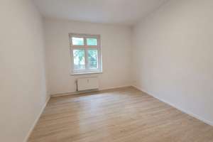 Ideal für Studierende: Große 4-Zimmer-WG mit gutem Schnitt und EBK am Campus Adlershof – Die vollständige Adresse der Immobilie erhältst du vom Anbieter., 12489 Grünau, Berlin – Vorschaubild 6