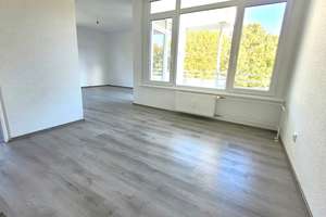 Hübsche 2-Zimmer-Wohnung mit Balkon! – Schellingweg 8, 45279 Freisenbruch, Essen – Vorschaubild 1