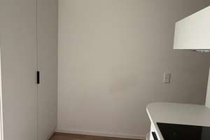 1-Zimmer-Apartment mit Balkon Küche und Aufzug in Erlangen – Paul-Gossen-Straße 117a, 91052 Rathenau, Erlangen – Vorschaubild 8