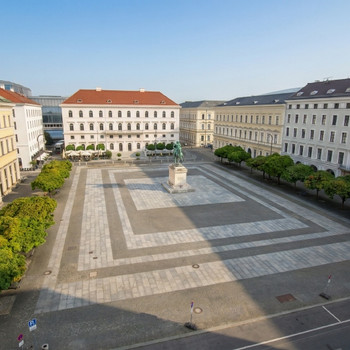STOCK - Innenstadt | City | Hofgarten