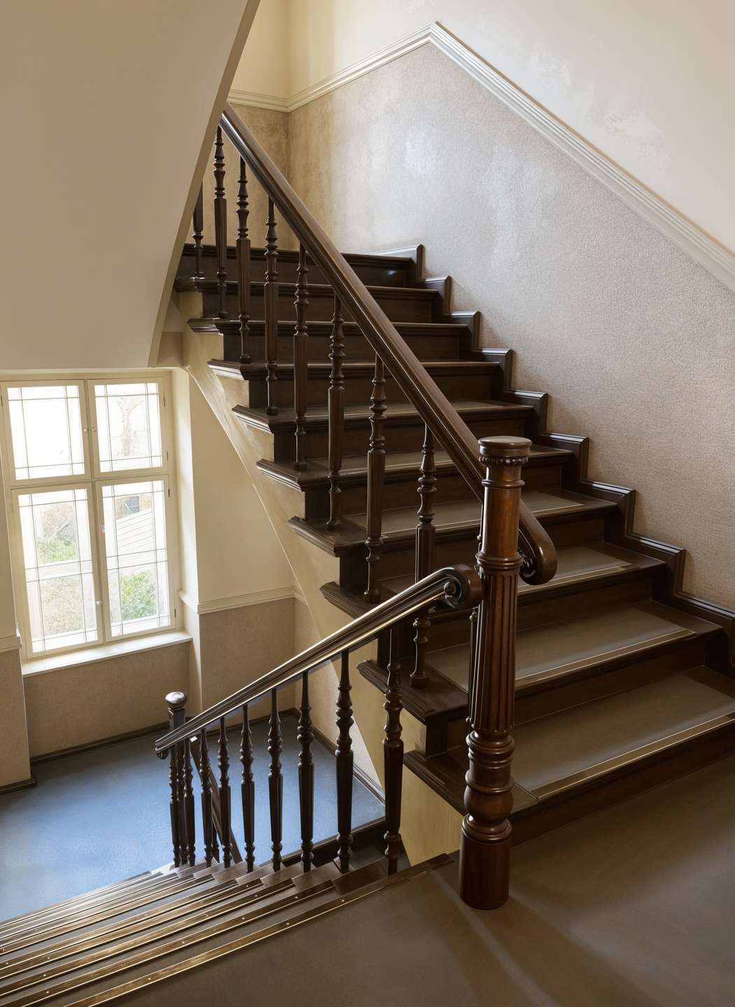 Berliner Altbauflair trifft Großzügigkeit – 3,5 Zimmer in Kreuzberg, Berlin – Bild 3