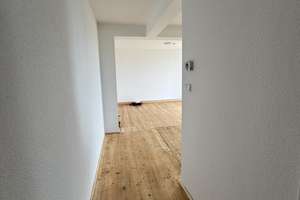 Gepflegte 2-Zimmer-Wohnung mit Balkon im 2. OG in Remscheid-Innenstadt – Nordstraße 166, 42853 Nordstadt, Remscheid – Vorschaubild 5