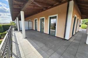 Großzügiges Toskana-Reiheneckhaus mit 5 Zimmer, 1 Appartement und 2 Terrassen in Schierling – Die vollständige Adresse der Immobilie erhältst du vom Anbieter., 84069 Schierling – Vorschaubild 7