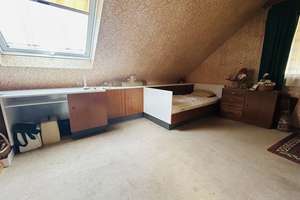 Charmantes Einfamilienhaus mit großem Grundstück – Die vollständige Adresse der Immobilie erhältst du vom Anbieter., 74592 Kirchberg an der Jagst – Vorschaubild 11