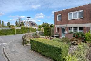 Gefragtes Reiheneckhaus in Forstwald mit Wintergarten und Garage benötigt liebevolle Modernisierung – Die vollständige Adresse der Immobilie erhältst du vom Anbieter., 47804 Forstwald, Krefeld – Vorschaubild 25
