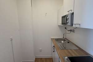 Helle 1 Zimmer-Wohnung mit Aufzug in Nürnberg – Allesberger Straẞe 76, 90461 Galgenhof, Nürnberg – Vorschaubild 15