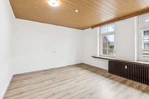 Modernisiertes 3-Familienhaus mit Dachterrasse und Garten  in Mönchengladbach – Die vollständige Adresse der Immobilie erhältst du vom Anbieter., 41238 Odenkirchen-Mitte, Mönchengladbach – Vorschaubild 11