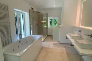 VILLA MIT POOL; TENNIS; SAUNA - RUHIGE LAGE - TRAUMGARTEN – Die vollständige Adresse der Immobilie erhältst du vom Anbieter., 41603 Windberg, Mönchengladbach – Vorschaubild 19