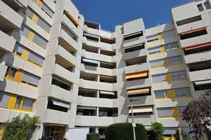 Gepflegte 2,5-Zimmer Wohnung mit Aufzug und TG-Stellplatz in Wiblingen