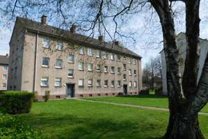 Nette Nachbarn gesucht: 2-Zimmer-Wohnung mit Vinylboden in ruhiger Lage...