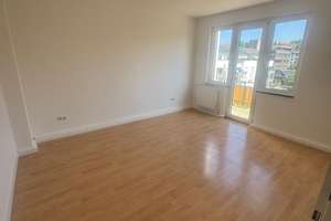 Schöne 3-Zimmer-Wohnung inkl. Balkon, jetzt Chance ergreifen!