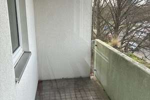 Kleine Wohnung mit Loggia und Dusche // 3.OG Wohnung 4 – Lutonstr. 3, 38444 Detmerode, Wolfsburg – Vorschaubild 8