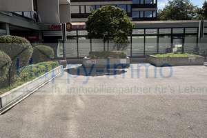 WG Vermietung mgl. / 9 Zimmer / 1 Küche / 5 WCs / 4 Duschen / 4 Kfz Stellplätze – Die vollständige Adresse der Immobilie erhältst du vom Anbieter., 80687 Sankt Ulrich, München – Vorschaubild 10