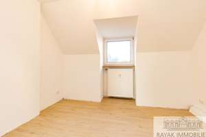 Schöne Altbau-Maisonettewohnung im Herzen von Oberbilk mit 23,47 qm Nutzfläche im Dachstudio zur Mie – 40227 Oberbilk, Düsseldorf – Vorschaubild 4