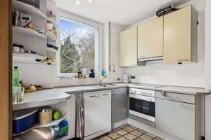 Charmantes Mehrfamilienhaus mit freier Erdgeschosswohnung und eigenem Garten in Essener Top-Lage – 45136 Huttrop, Essen – Vorschaubild 12