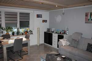 3 Fam.Haus mit Doppelgarage, Photovoltaik und großen Garten – Die vollständige Adresse der Immobilie erhältst du vom Anbieter., 90587 Veitsbronn – Vorschaubild 17