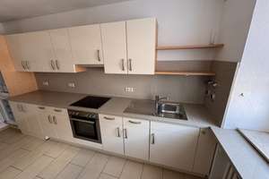Zentral gelegene 3,5-Zimmer-Wohnung mit Balkon und grünem Ausblick – Robert-Koch-Straße 31, 45879 Altstadt, Gelsenkirchen – Vorschaubild 13