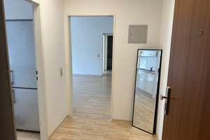 2-Zimmer-Wohnung mit Balkon in Düsseldorf-Benrath – Die vollständige Adresse der Immobilie erhältst du vom Anbieter., 40597 Benrath, Düsseldorf – Vorschaubild 3