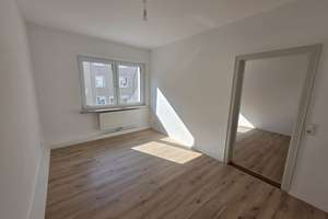 Helles, kleines Apartment,   2 ZKB , komplett saniert nahe Hafenwelten zu vermieten! – Sonnenstr. 2-4, 27568 Mitte, Bremerhaven – Vorschaubild 4