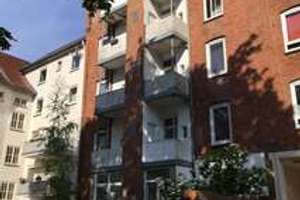 Ravensberg : Traum-Maisonette mit Blick über ganz Kiel, EBK / Balkon, Holzboden Dusche – Die vollständige Adresse der Immobilie erhältst du vom Anbieter., 24105 Ravensberg, Kiel – Vorschaubild 6