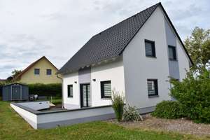 Baujahr 2019 – KfW-55 Einfamilienhaus in ruhiger Lage von Colditz – Johannes-Müller-Straße 10, 4680 Colditz – Vorschaubild 1