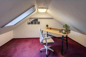 Möbliert: Bezaubernde Dachgeschosswohnung in Ottenburg/Eching – Die vollständige Adresse der Immobilie erhältst du vom Anbieter., 85386 Eching – Vorschaubild 13