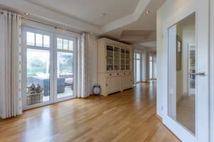 Riant, onder architectuur gebouwd landhuis met oprijlaan, wintertuin en hoogwaardige afwerking. – Auf den Hoecken 2, 52538 Selfkant – Vorschaubild 23