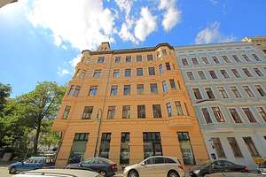 2-Zi.-Altbauwhg. mit Loggia, Aufzug, (EBK) in zentraler Altstadtlage – 39104 Altstadt, Magdeburg – Vorschaubild 2