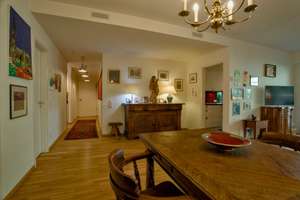 Clarenbach-Gärten: 3 Zimmer (107 m²) am Kanal, Balkon, Aufzug & bis zu 2 TG-Stellplätze – Herbert-Lewin-Straße 1-7, 50931 Lindenthal (Ortsteil), Köln – Vorschaubild 3
