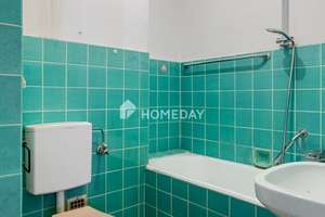 Renovierungsbedürftige & charmante 3-Zimmer-Wohnung mit 2 Balkone – 60431 Dornbusch, Frankfurt am Main – Vorschaubild 9